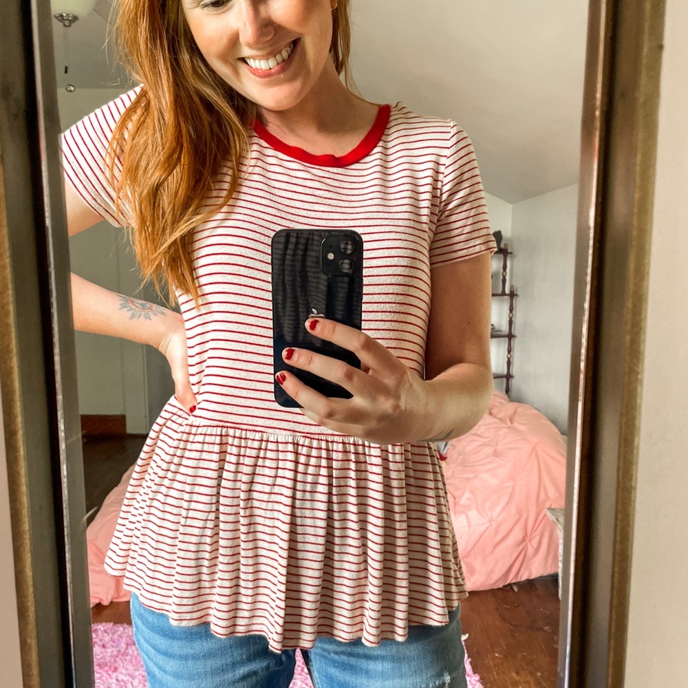 7th Ray Red & White Striped Shirt Size Medium